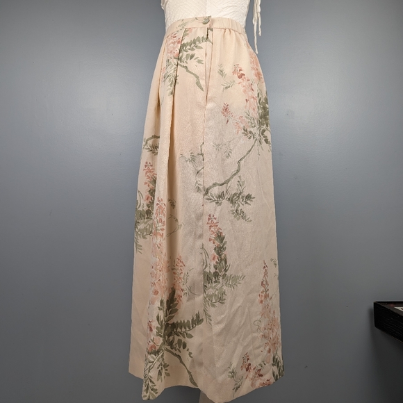 Light pink maxi midi skirt - Picture 2 of 6